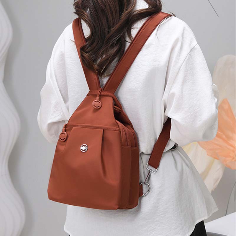 🎒Multifunktionaler Nylon-Rucksack · Ihr stylischer Alltagsbegleiter